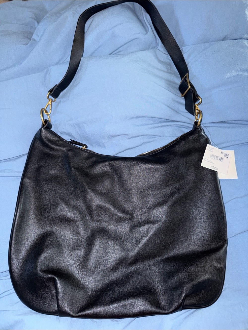 American Eagle Classic Black Shoulder Tote Bag - Sleek Everyday Carry